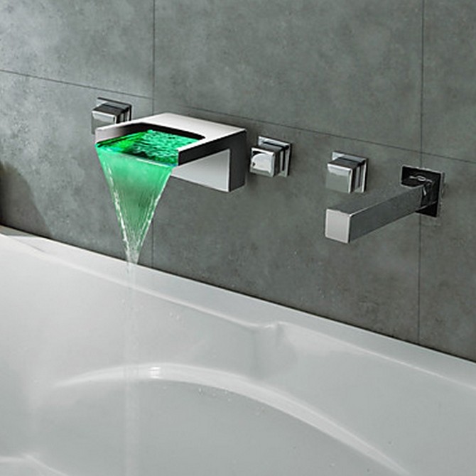 Thermochromic Chrome Finish LED Waterfall Bathroom Tub Tap T8042 Thermochromic Chrome Finish LED Waterfall Bathroom Tub Tap T8042