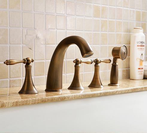 Antique Brass Classic Widespread Tub Tap with Hand Shower BT0677 Antique Brass Classic Widespread Tub Tap with Hand Shower BT0677